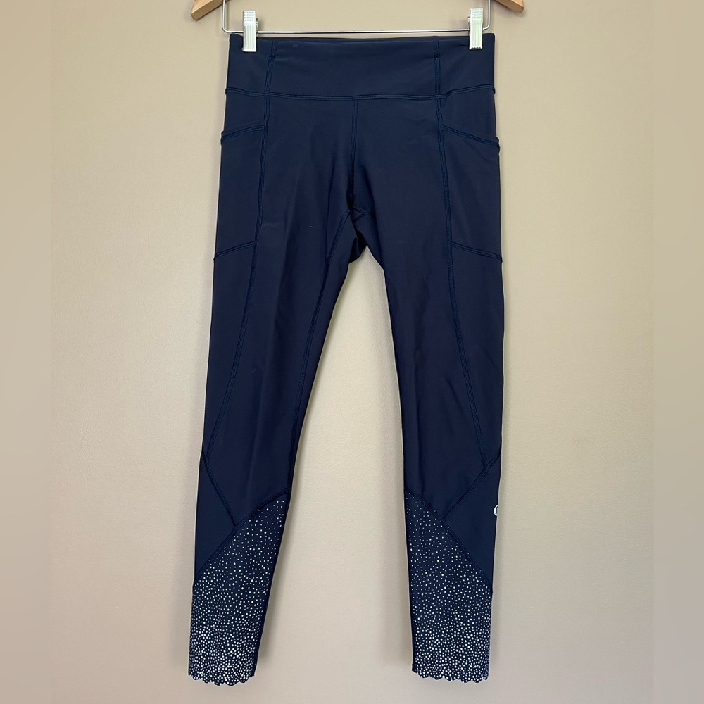 {Lululemon} Tight Stuff Tight II 25" Leggings in Navy - Womens 6